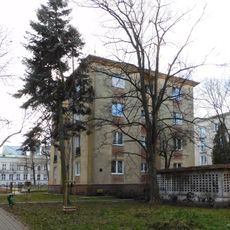 Blok przy alei „Solidarności” 105/111B