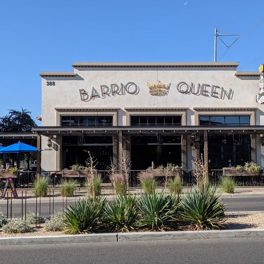 Barrio Queen