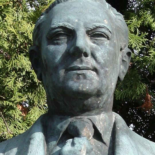 Bust of Vítězslav Nezval