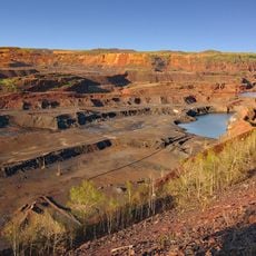 Hull–Rust–Mahoning Open Pit Iron Mine