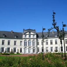 Bois-Seigneur-Isaac Castle