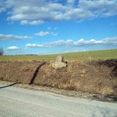 Smírčí kříž severně od Lhotky