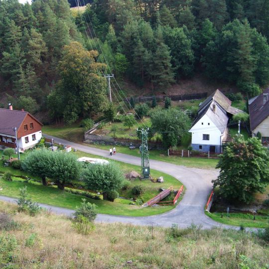 Most přes Krakovský potok v Krakovci u če. 17