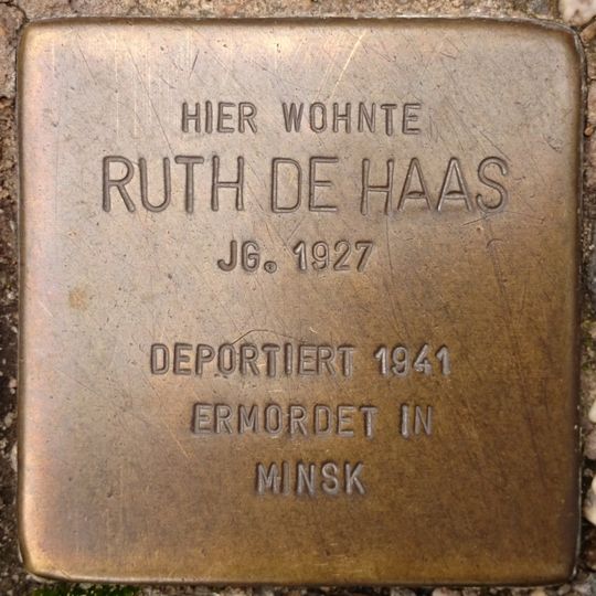 Stolperstein en memoria de Ruth de Haas