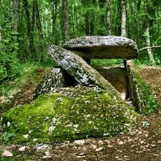 Dolmen du Devès des Gleyettes 1