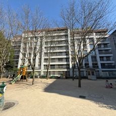 Square Madeleine-Tribolati