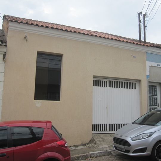 Building at Rua José Santoro, 102