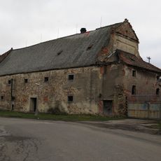 Granary in Uhlířské Janovice