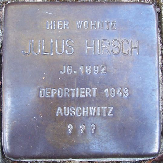Stolperstein en memoria de Julius Hirsch