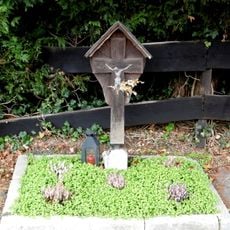 Wayside cross
