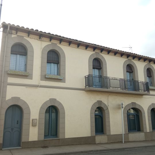 House in carretera d'Olot, 10