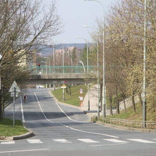 Footbridge over Štěpařská street
