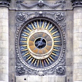 Horloge de l’Église Saint-Paul Saint-Louis