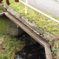 Most přes Heřmanický potok proti čp. 122 v Horních Životicích