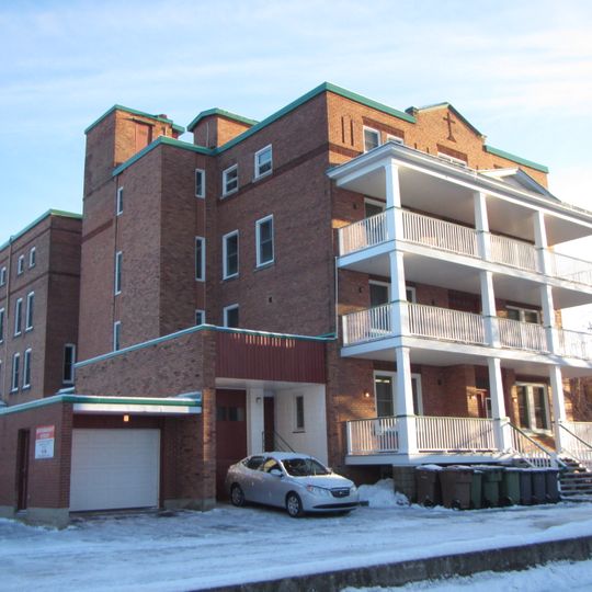 Ancien hôpital Sainte-Croix