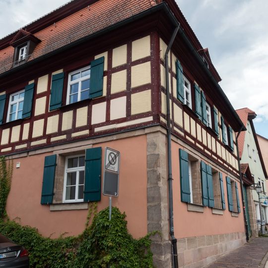 Pfarrhaus Hauptstraße 25