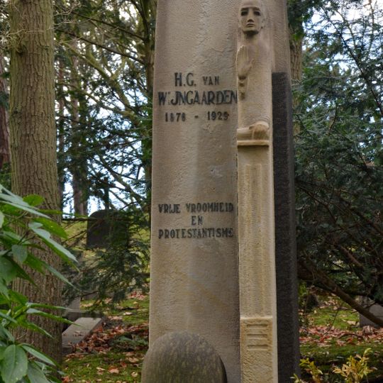 Westerveld: urn monument of H.G. van Wijngaarden