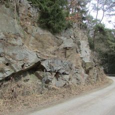 Kříž u Sedlické přehrady