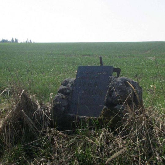 Pomník Ladislava Macka u Rytova