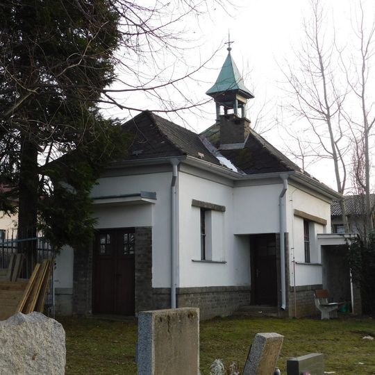 Kaple na hřbitově ve Strašíně