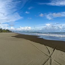 Pantai Widarapayung