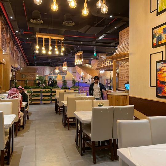 مطعم بيكنت بيك الهندي Piquant Pick Indian Restaurant