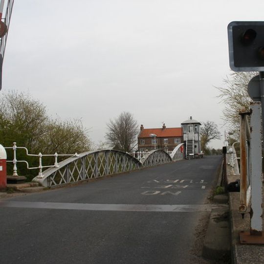 Cawood Bridge