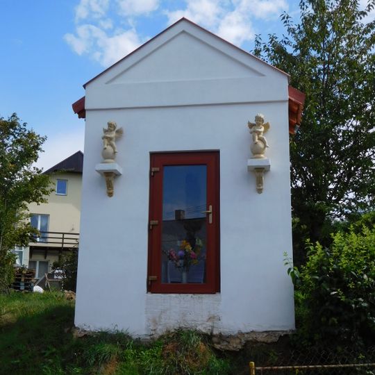 Chapel-shrine in Voděradská street