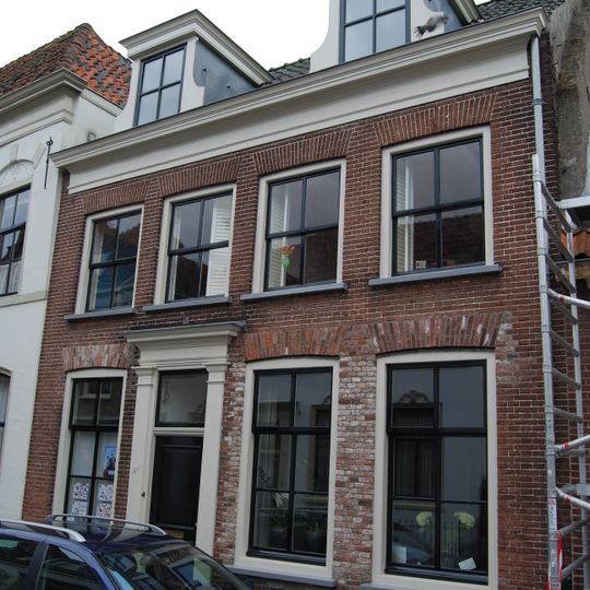 Vroeg 19e-eeuws pand met lijstgevel