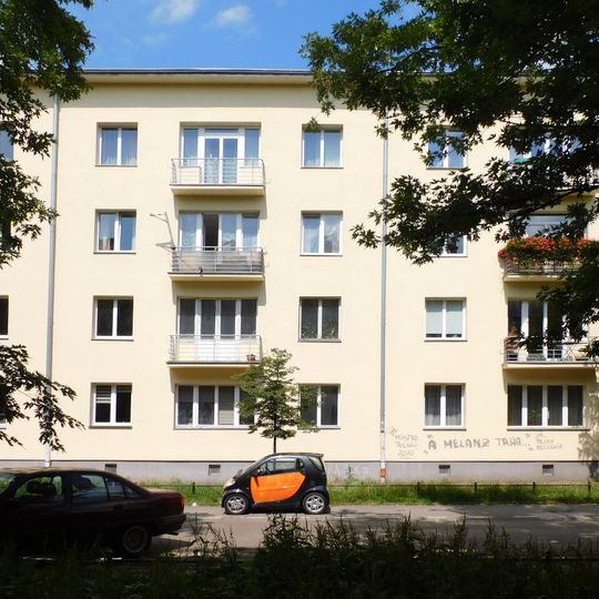 Dom przy ulicy Sękocińskiej 2