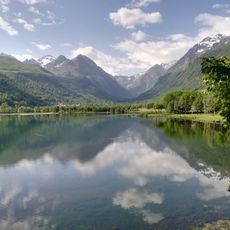 BASE NAUTIQUE Location Pédalo Paddle Canoë
