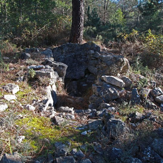Lou Serre Dinguille dolmen