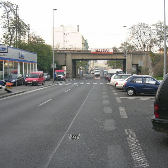 Railway bridge over Svornosti street
