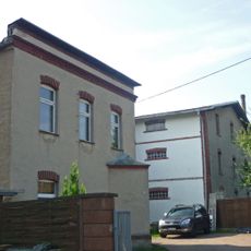 Zwei Fabrikgebäude des ehemaligen Milchhofs Fabrikweg 5