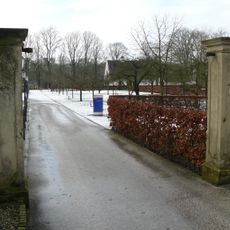 Huis 't Velde: hekpijlers