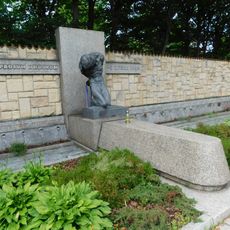 Pomník padlým v Květnovém povstání na Hřbitově Malvazinky