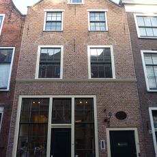 Langebrug 28, Leiden