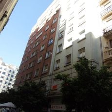 Building at 20 Escolano street, Valencia