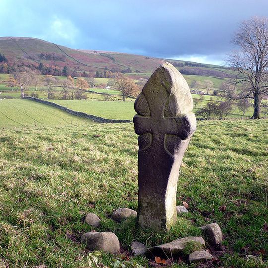 Sculptured cross near Shamrock Wood, Whelprigg