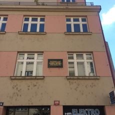 Pamětní deska Karla Bendla