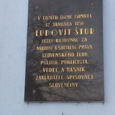 Pamiatky na Ľ. Štúra, tabuľa pamätná