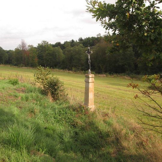 Kříž východně od Havlovic nad Zubřinou