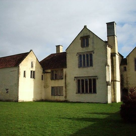 Gurney Manor