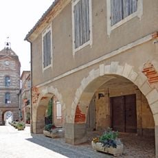 Immeubles, Place de la Halle, Rue de l'Horloge