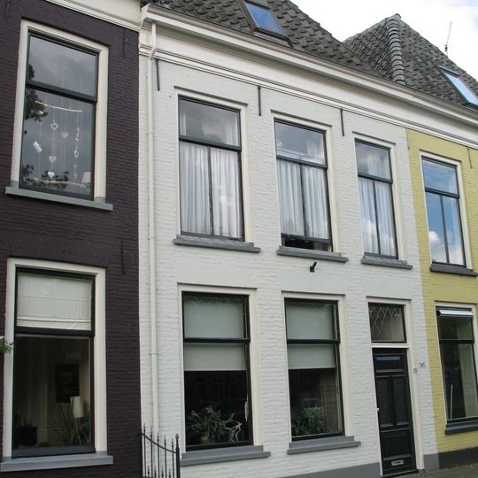 Vloeddijk 145, Kampen
