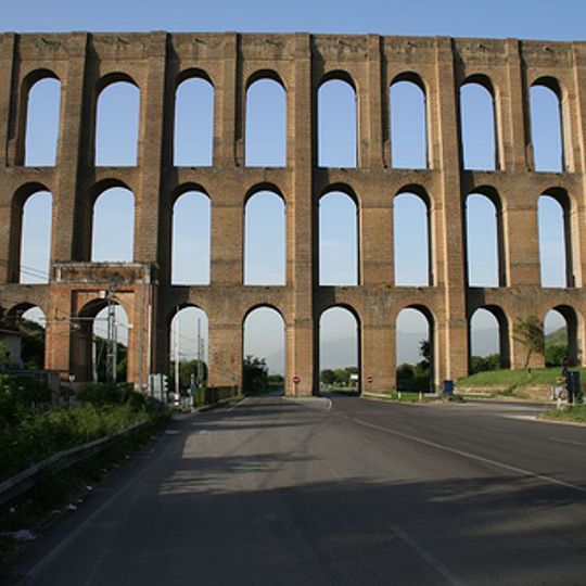 Aqueduct of Vanvitelli