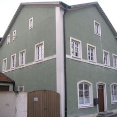 Pater-Philipp-Jeningen-Platz 1