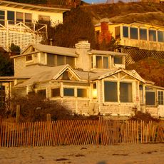 Crystal Cove Historic District