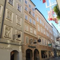 Wohn- und Geschäftshaus, Rabelbäckerhaus