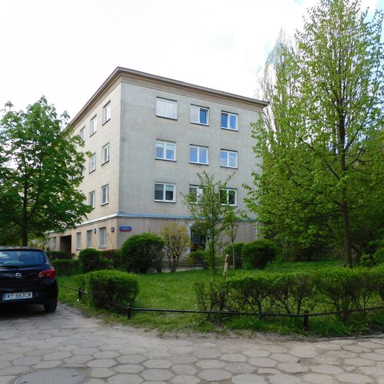 Blok przy ulicy Raszei 1/3